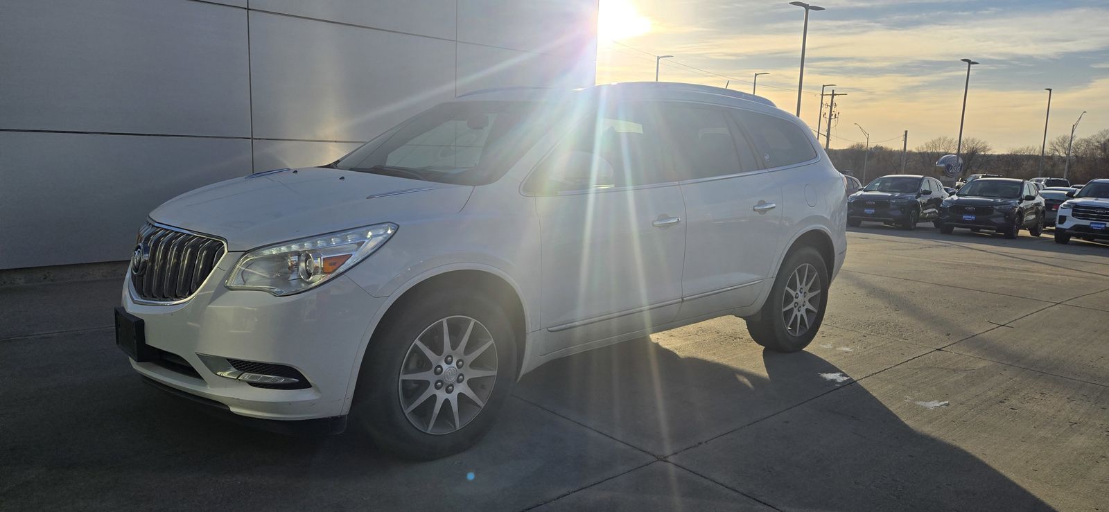 2016 Buick Enclave Leather's photo