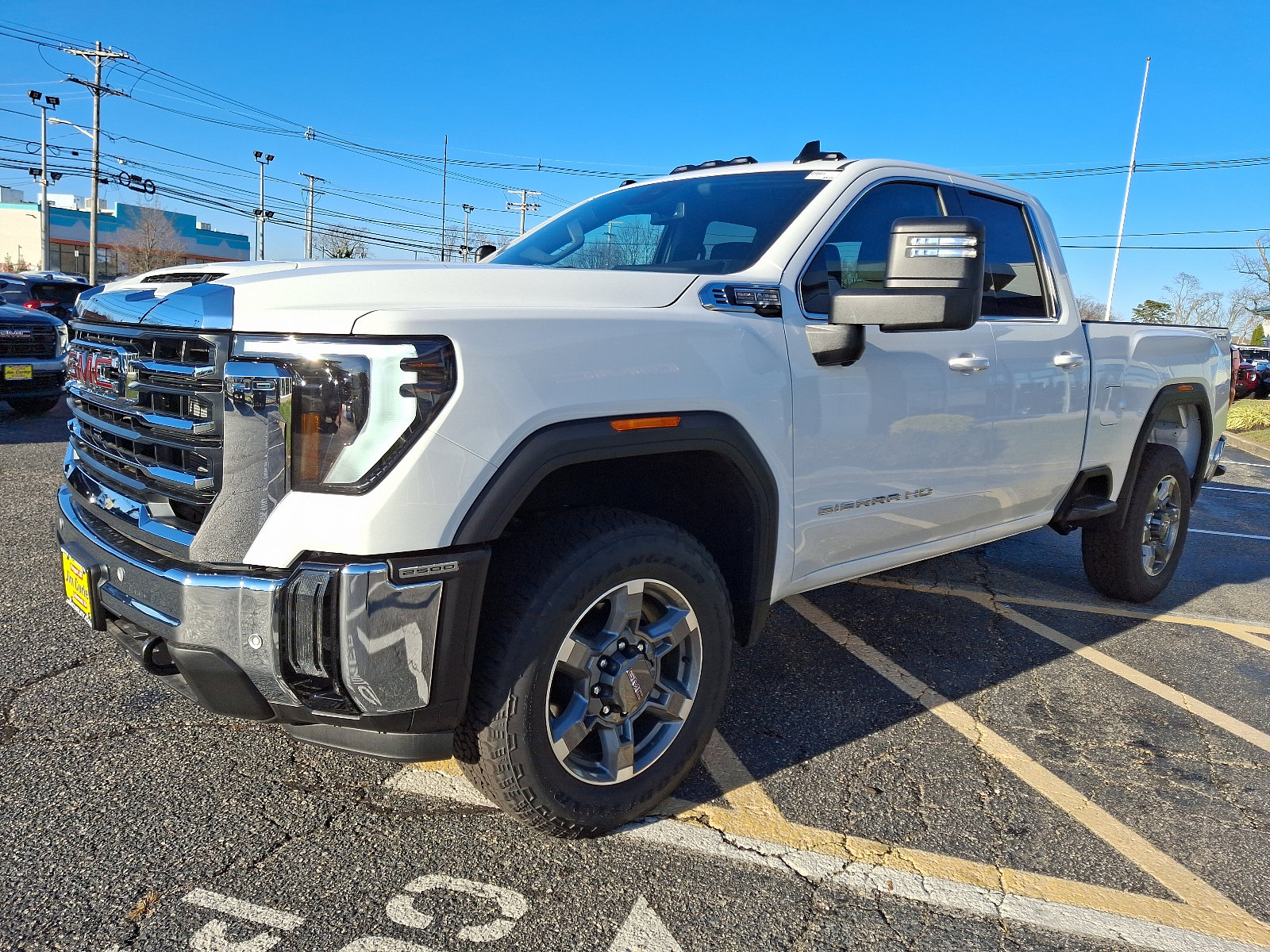 2025 Gmc Sierra 2500 HD SLE photo 2