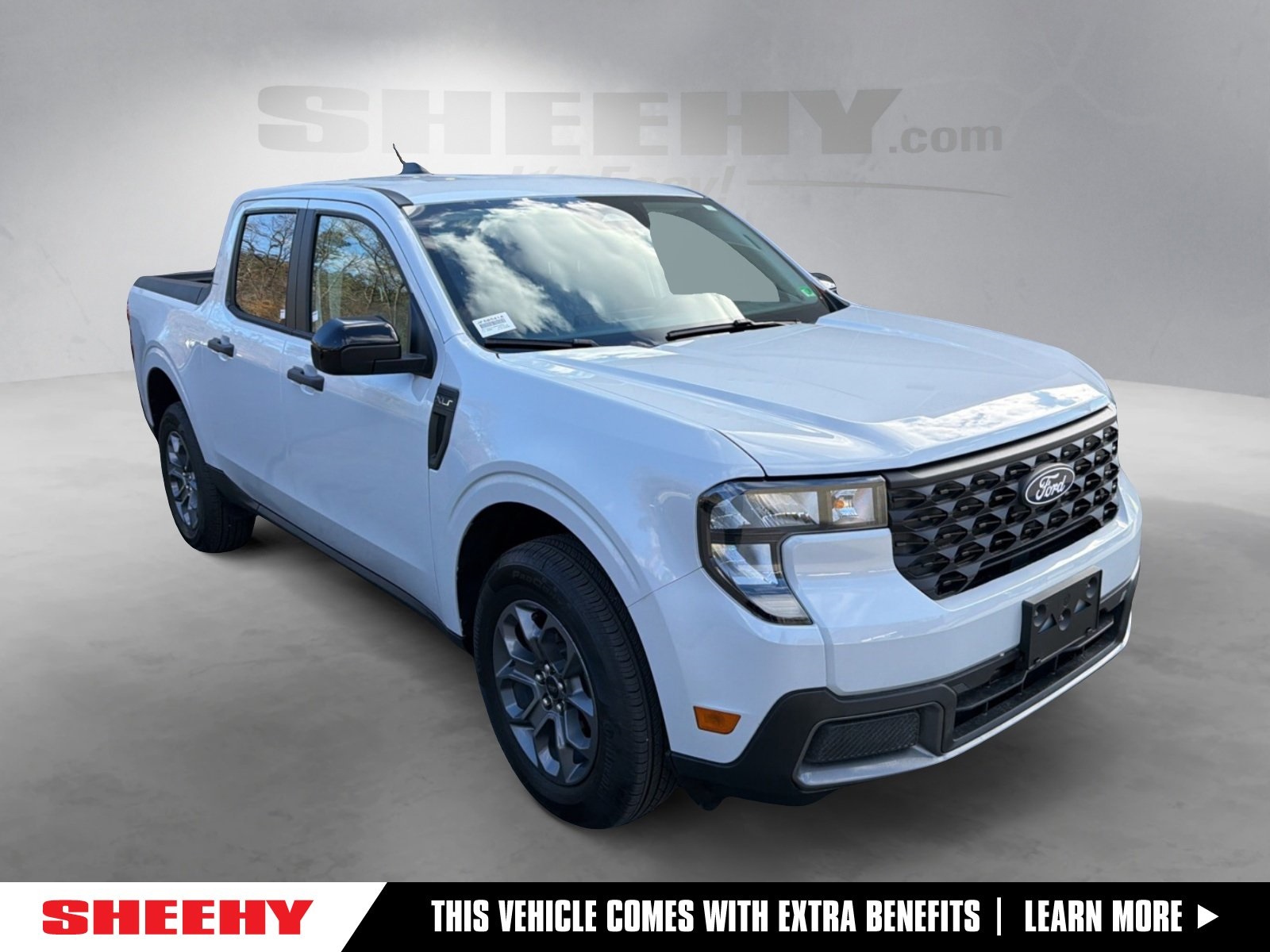 2025 Ford Maverick XLT's photo