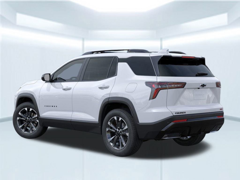 2026 Chevrolet Equinox RS photo 2