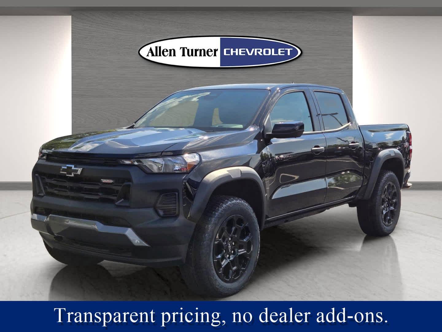 2026 Chevrolet Colorado Trail Boss photo 3