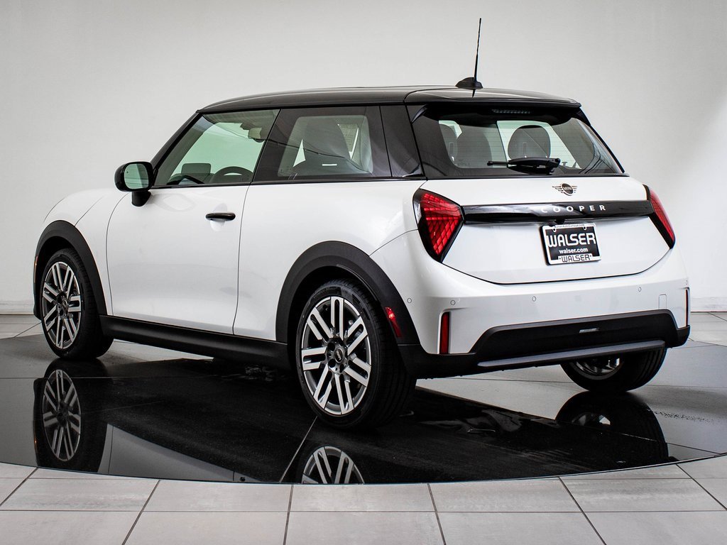 2025 Mini Cooper 2 Door Hardtop photo 5