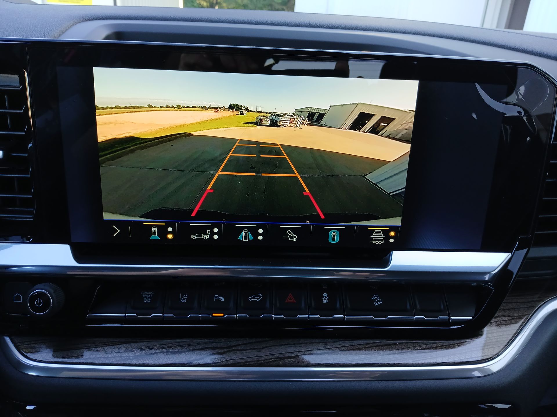 2025 Chevrolet Silverado 2500HD LT photo 15