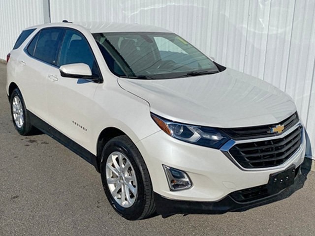 2019 Chevrolet Equinox LT photo 2