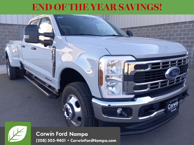 2026 Ford F-350 Super Duty XLT's photo