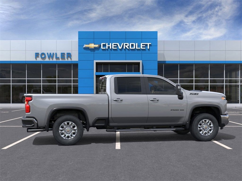 2026 Chevrolet Silverado 2500HD LT photo 4