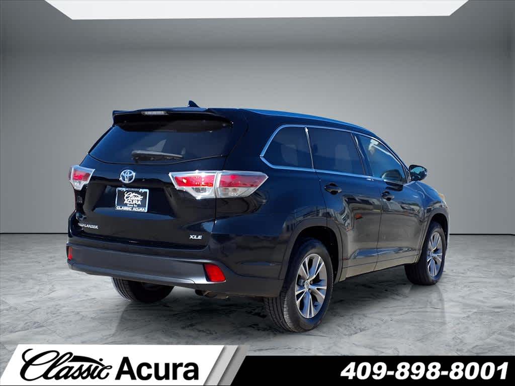 2014 Toyota RAV4 XLE photo 6