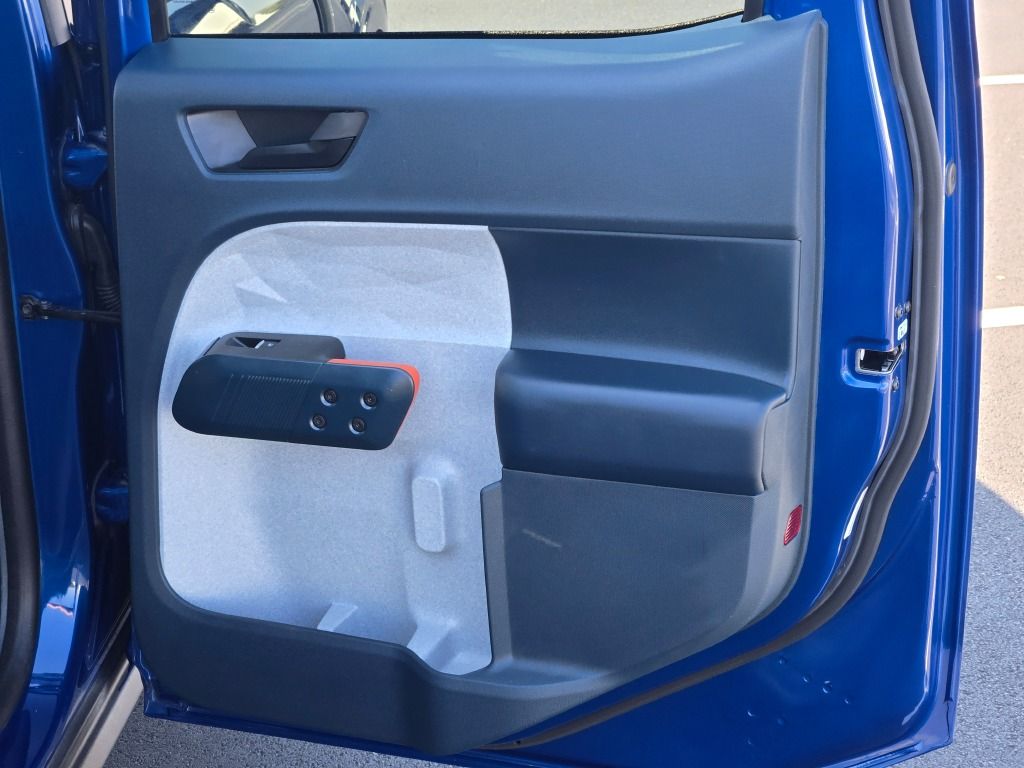 2023 Ford Maverick XLT photo 7