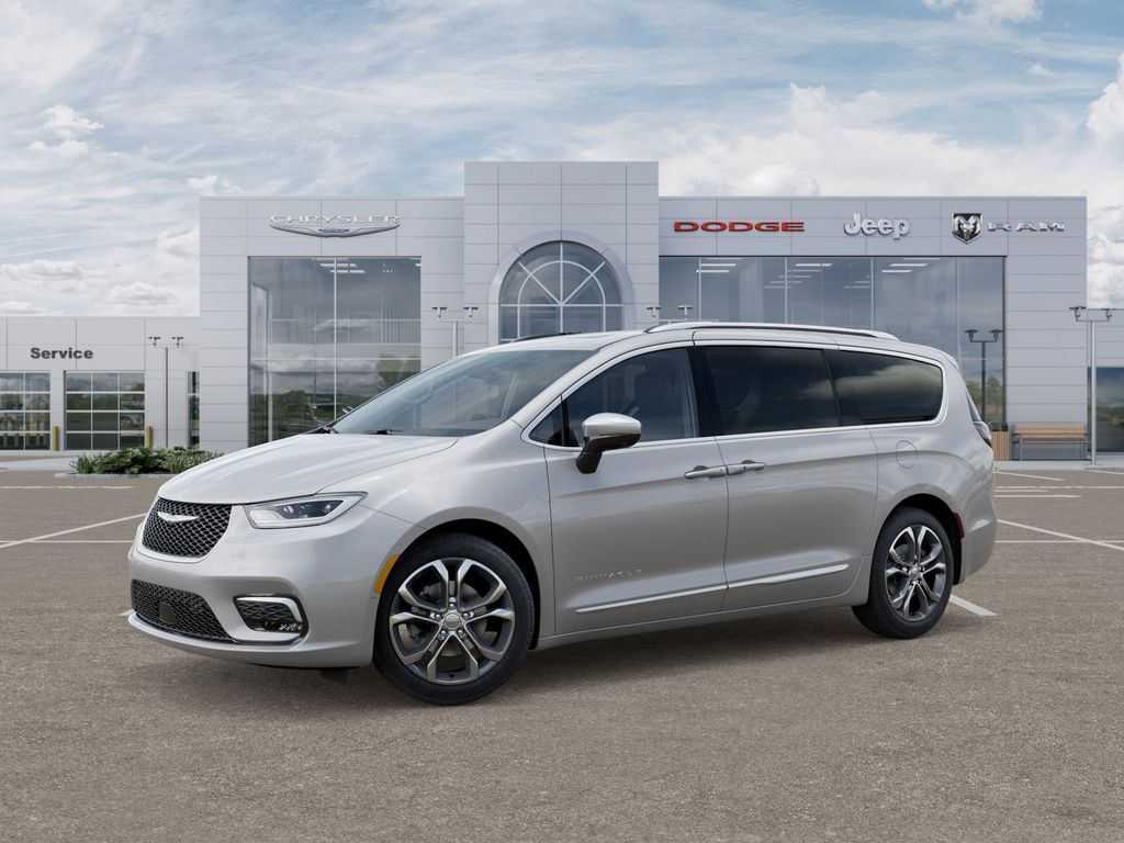 2026 Chrysler Pacifica Pinnacle photo 2