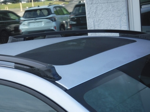 2024 Subaru Crosstrek Sport photo 2