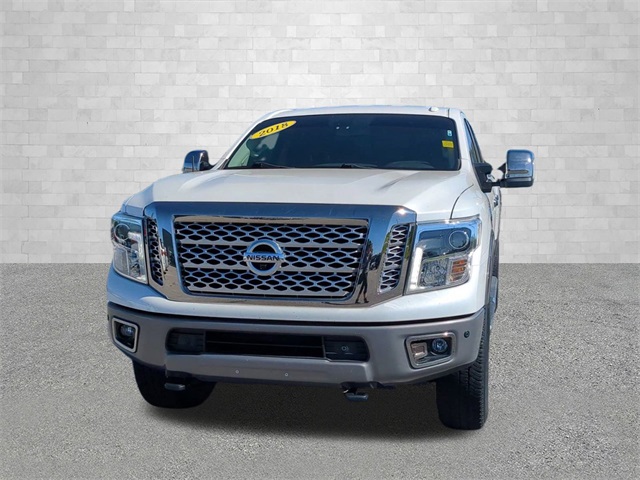 2018 Nissan Titan Platinum Reserve photo 3