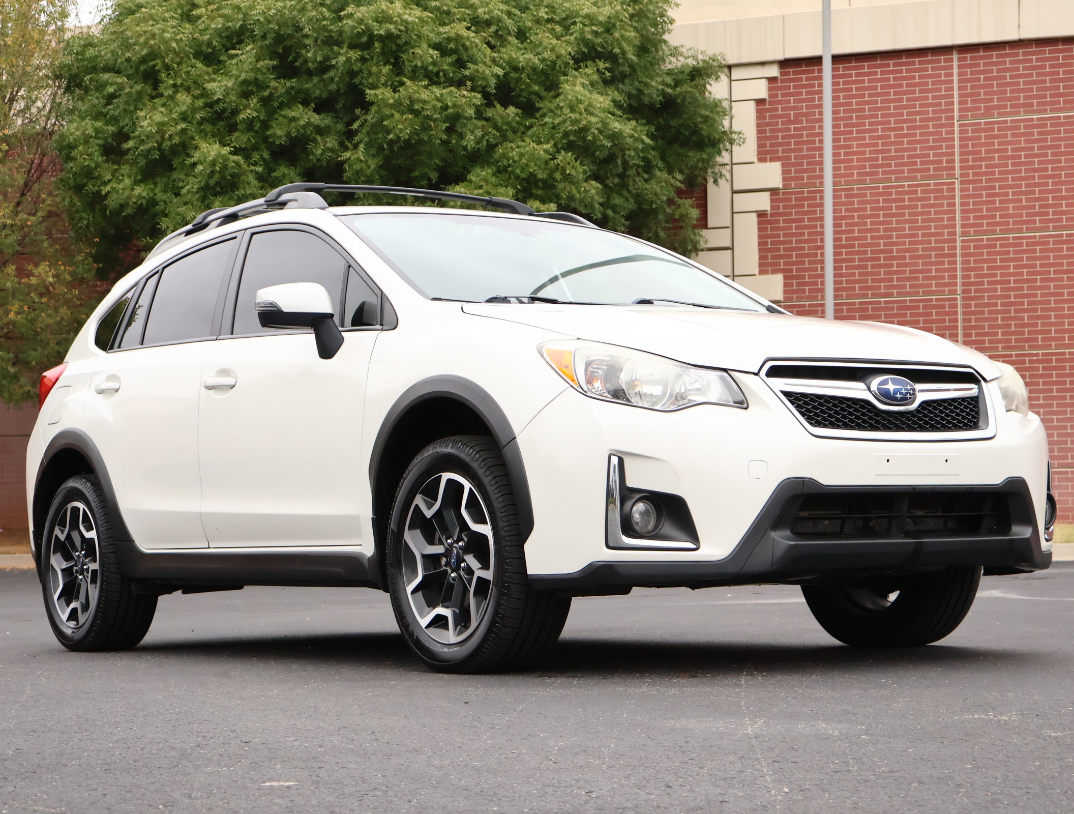 2017 Subaru Crosstrek Limited's photo