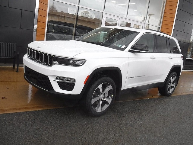 2025 Jeep Grand Cherokee Limited's photo