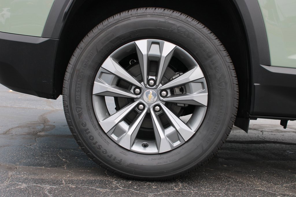 2026 Chevrolet Equinox LT photo 13