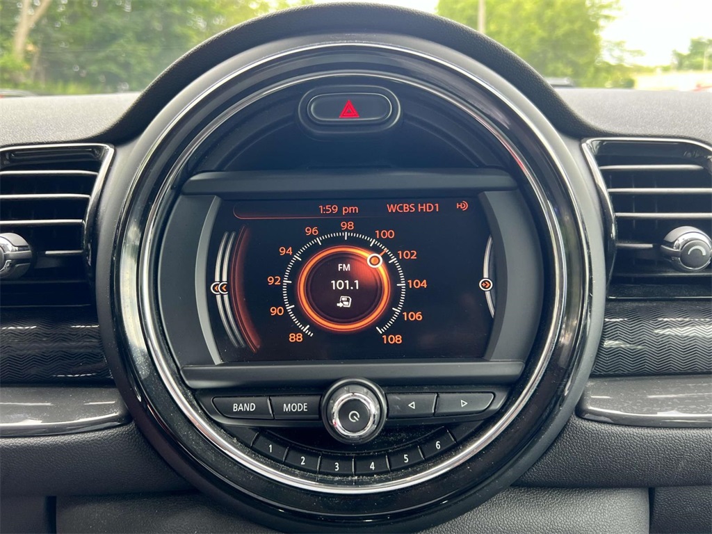 2017 Mini Clubman Base ALL4 photo 23