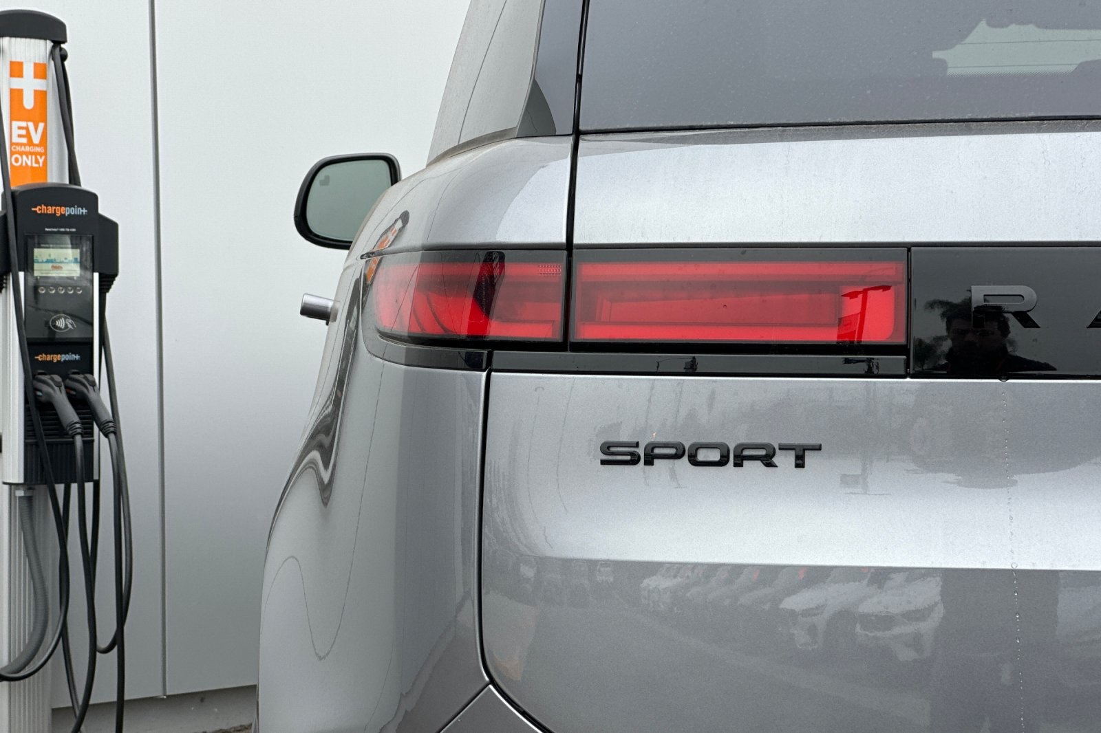2025 Land Rover Range Rover Sport SE photo 29