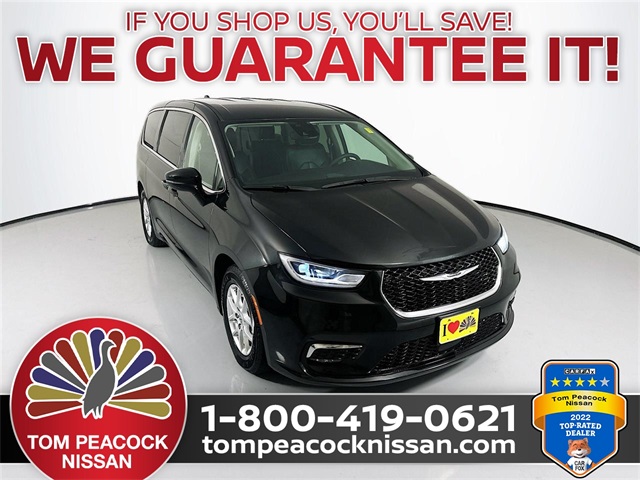 2024 Chrysler Pacifica Touring L's photo