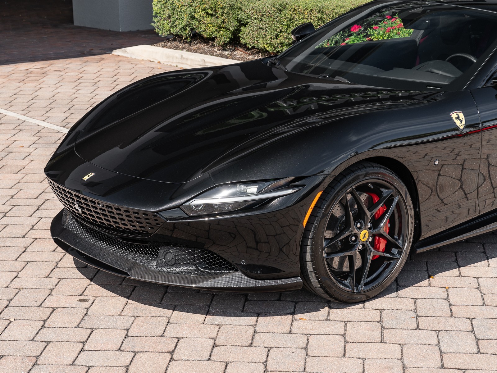 2023 Ferrari Roma photo 5