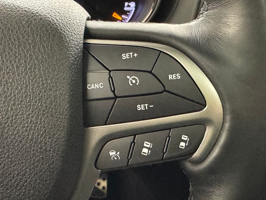2018 Jeep Grand Cherokee High Altitude photo 24