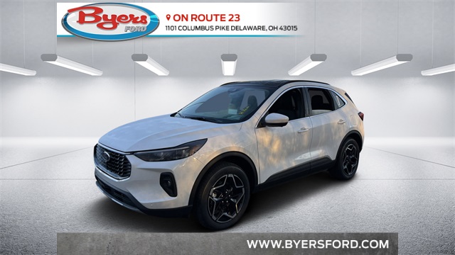 2026 Ford Escape Platinum's photo