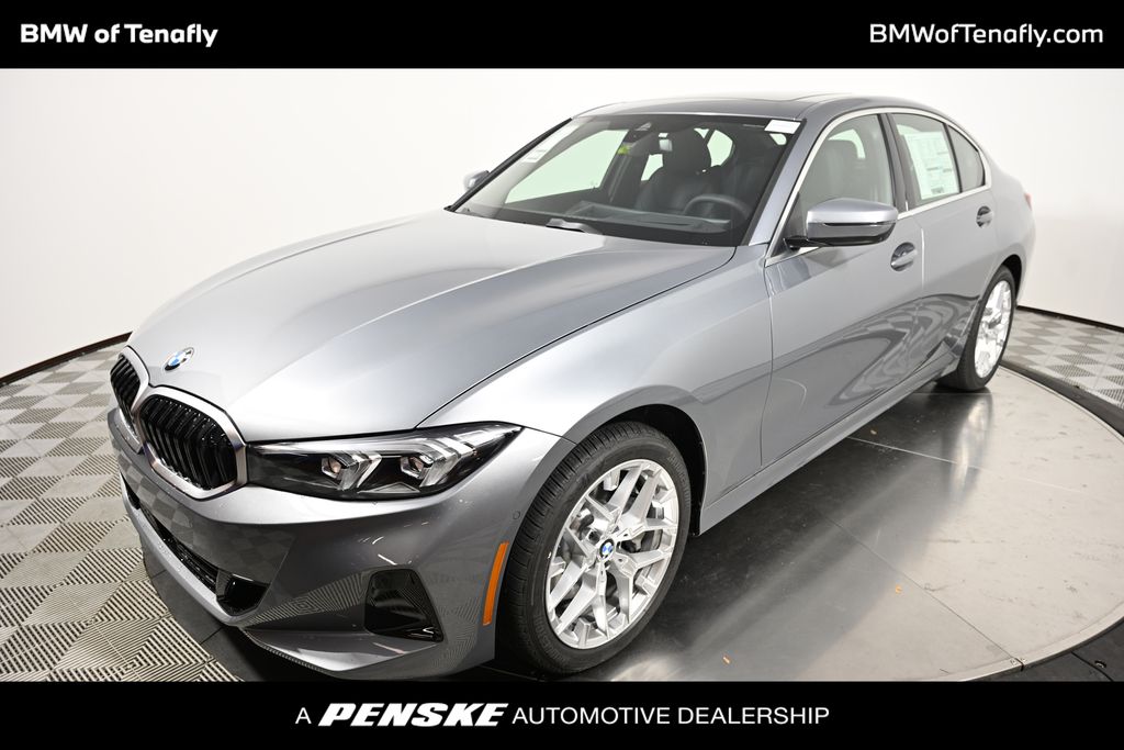 2025 BMW 3 Series 330i's photo