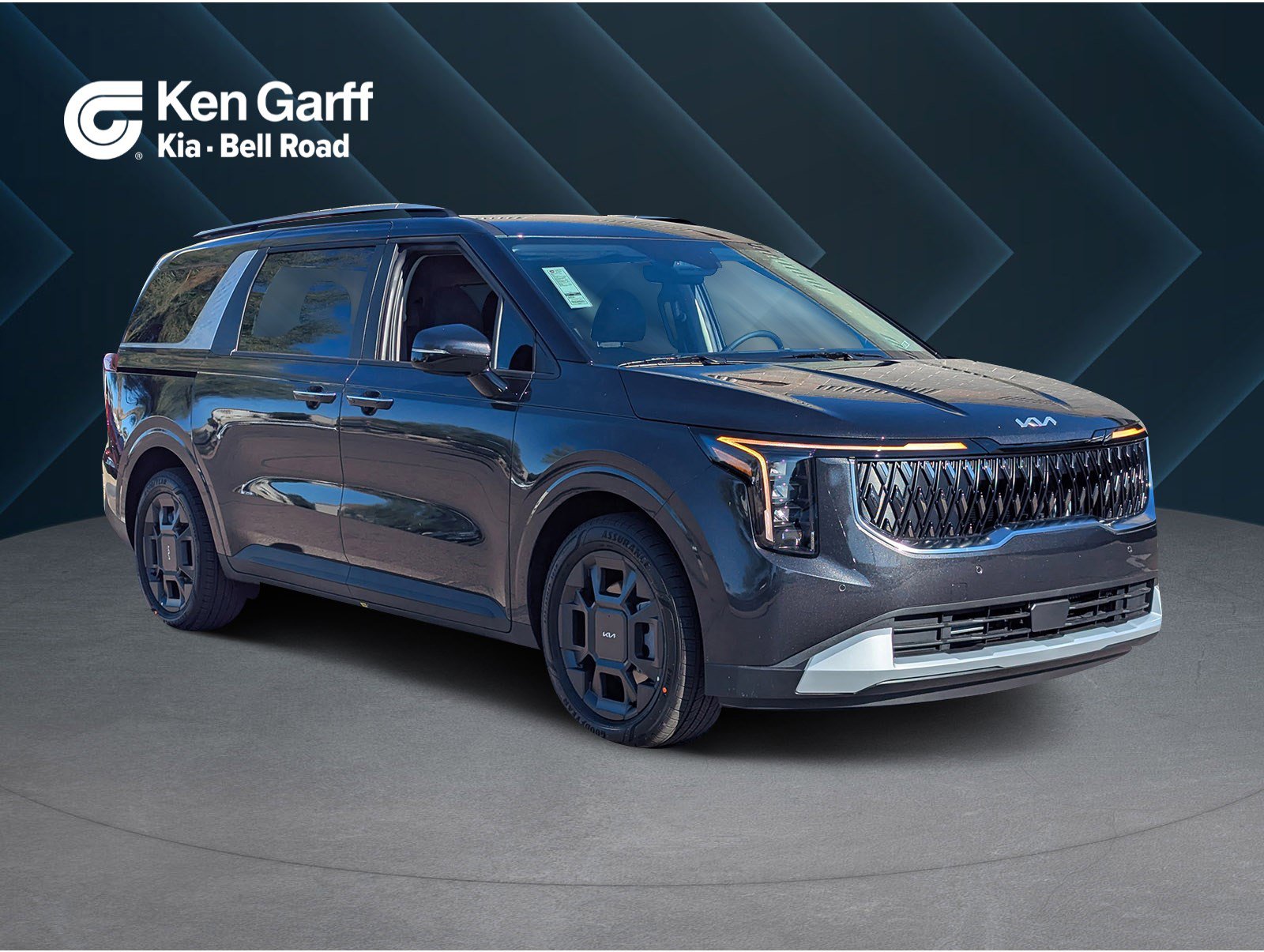 2026 Kia Carnival EX's photo