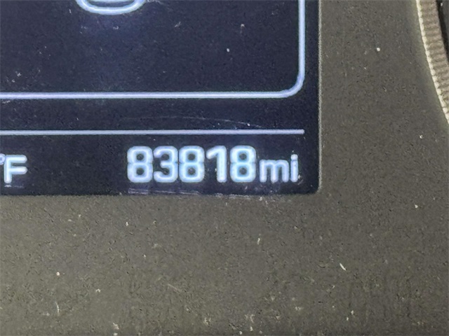 KM8J3CA25HU310660