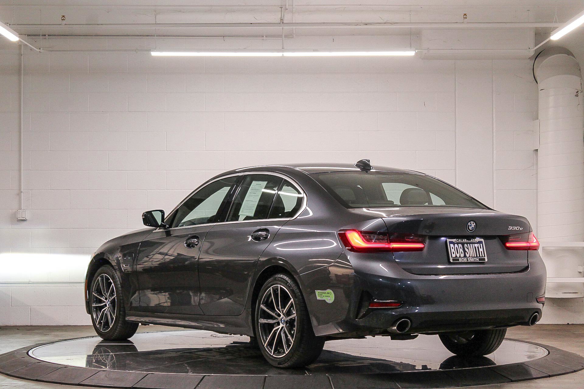 2022 Bmw 330e 3-Series photo 4
