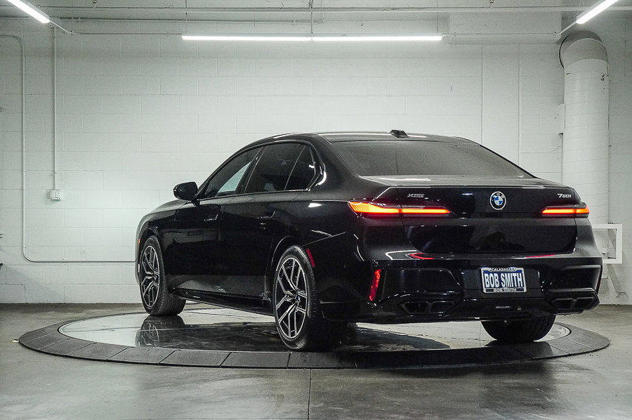 2023 Bmw 760i xDrive photo 4