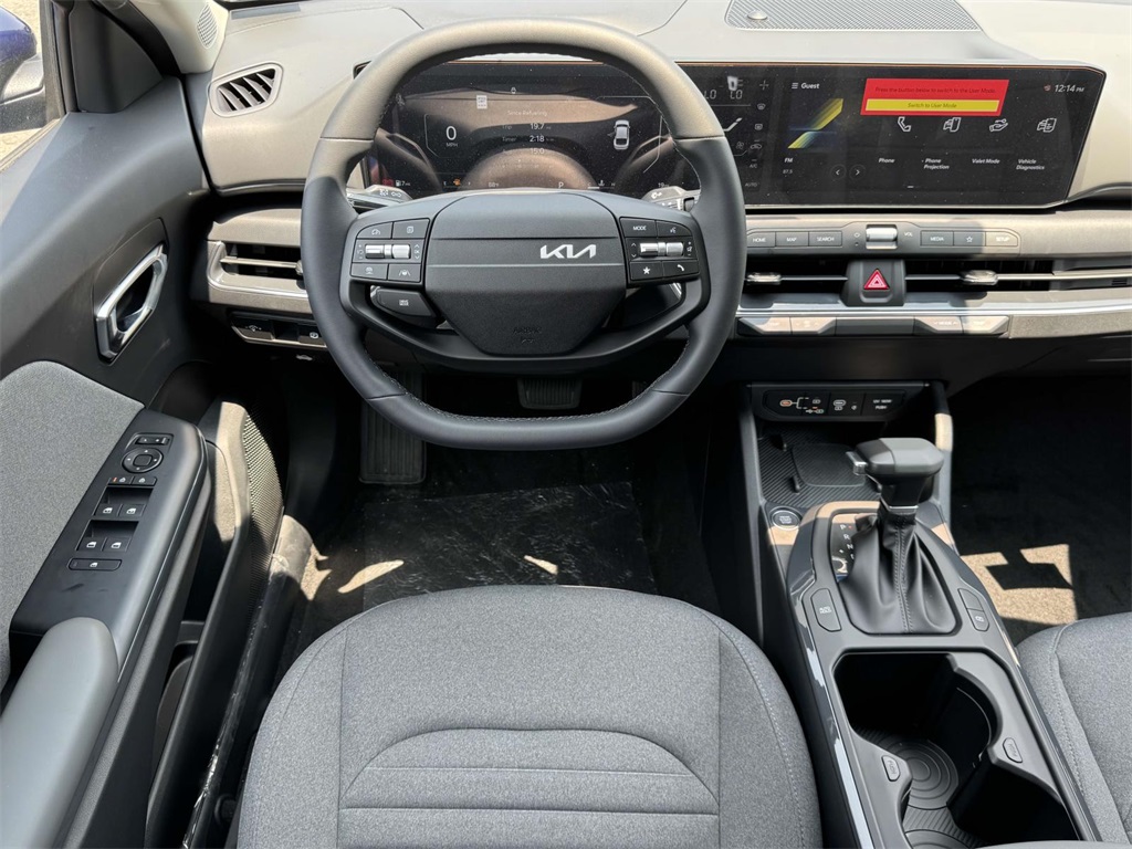 2025 Kia K4 EX photo 2