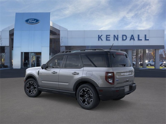 2025 Ford Bronco Sport Outer Banks photo 3