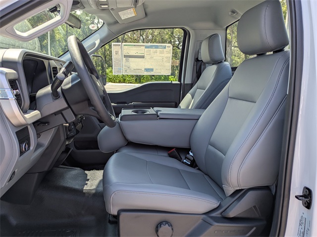 2026 Ford F-350 photo 11