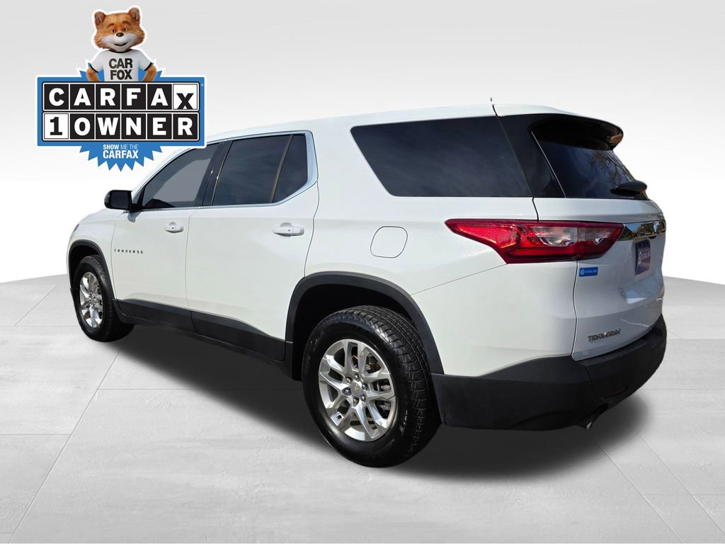 2020 Chevrolet Traverse LS photo 3