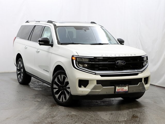 2025 Ford Expedition Platinum's photo