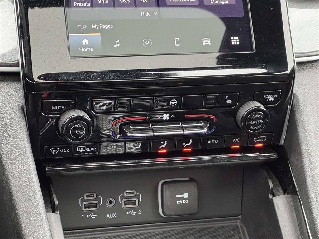 2023 Jeep Grand Cherokee Altitude photo 20