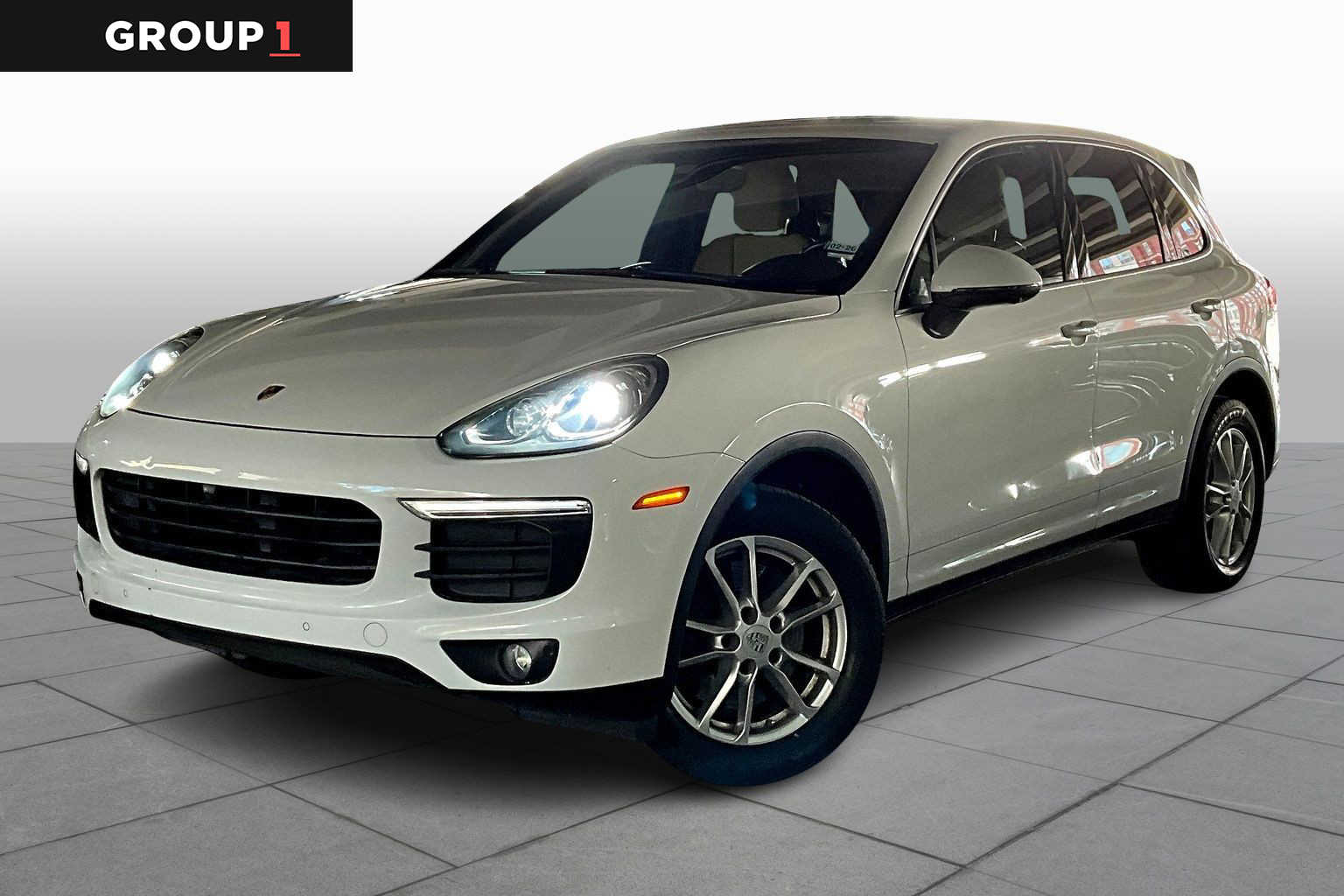 2016 Porsche Cayenne Base's photo