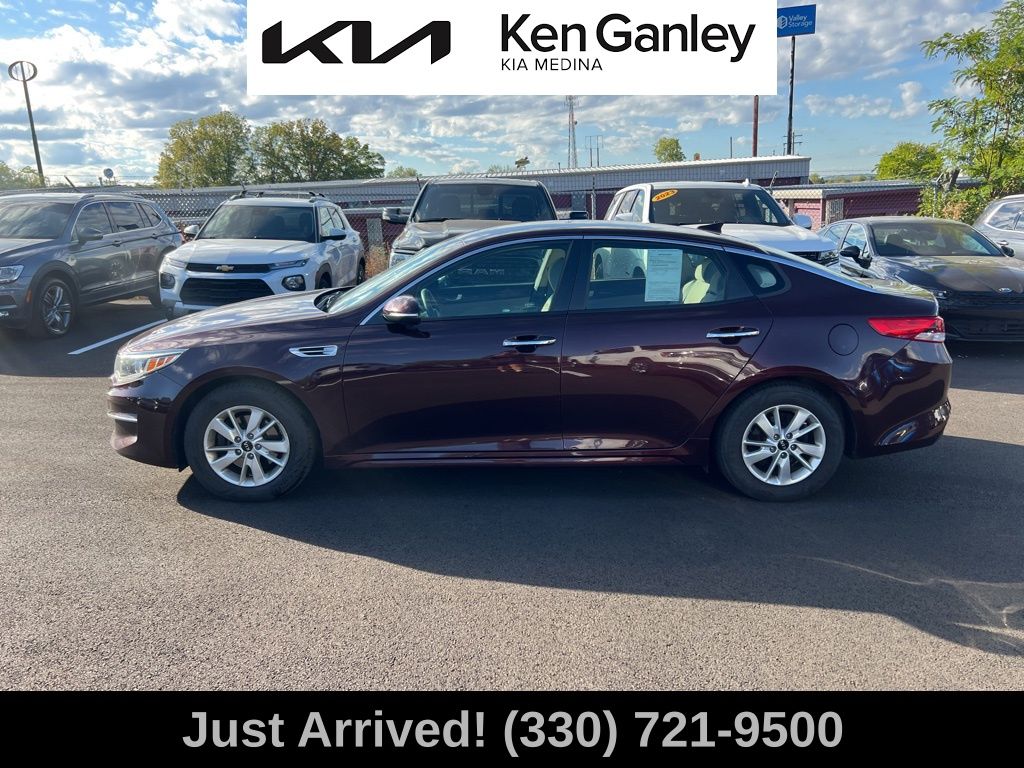 2018 Kia Optima LX photo 6