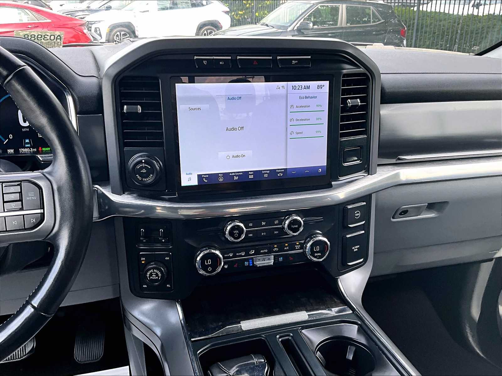 2021 Ford F-150 Lariat photo 17