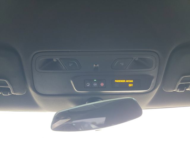 2021 Chevrolet Camaro 1LT photo 28