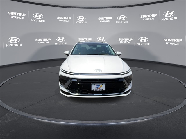 2025 Hyundai Sonata Hybrid Limited photo 4