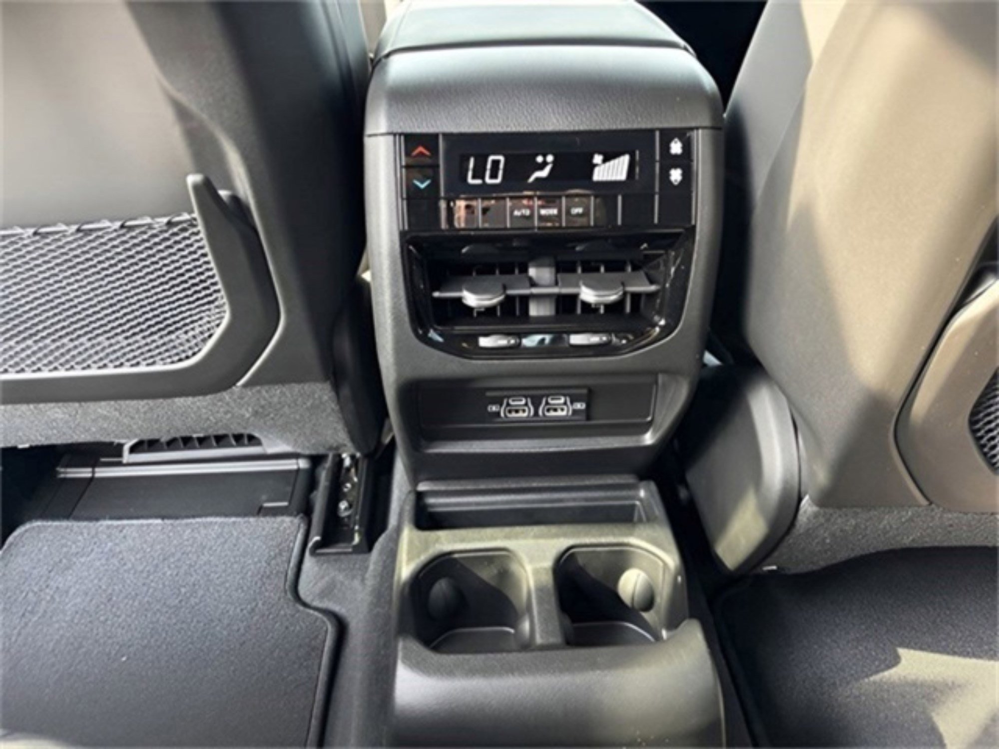 2025 Jeep Grand Cherokee Laredo X photo 20