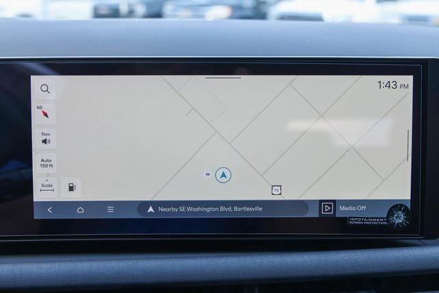 New 2025 Gray Hyundai SEL Convenience FWD image 19