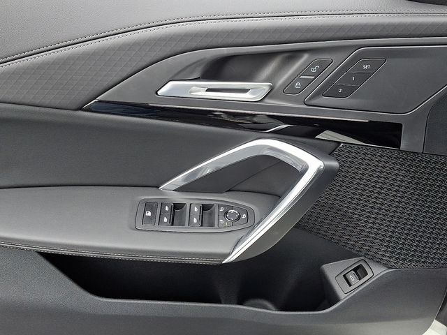 2025 Bmw X2 xDrive28i photo 11