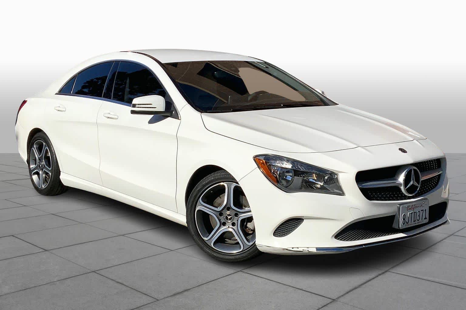 2019 Mercedes Benz CLA 250 photo 2
