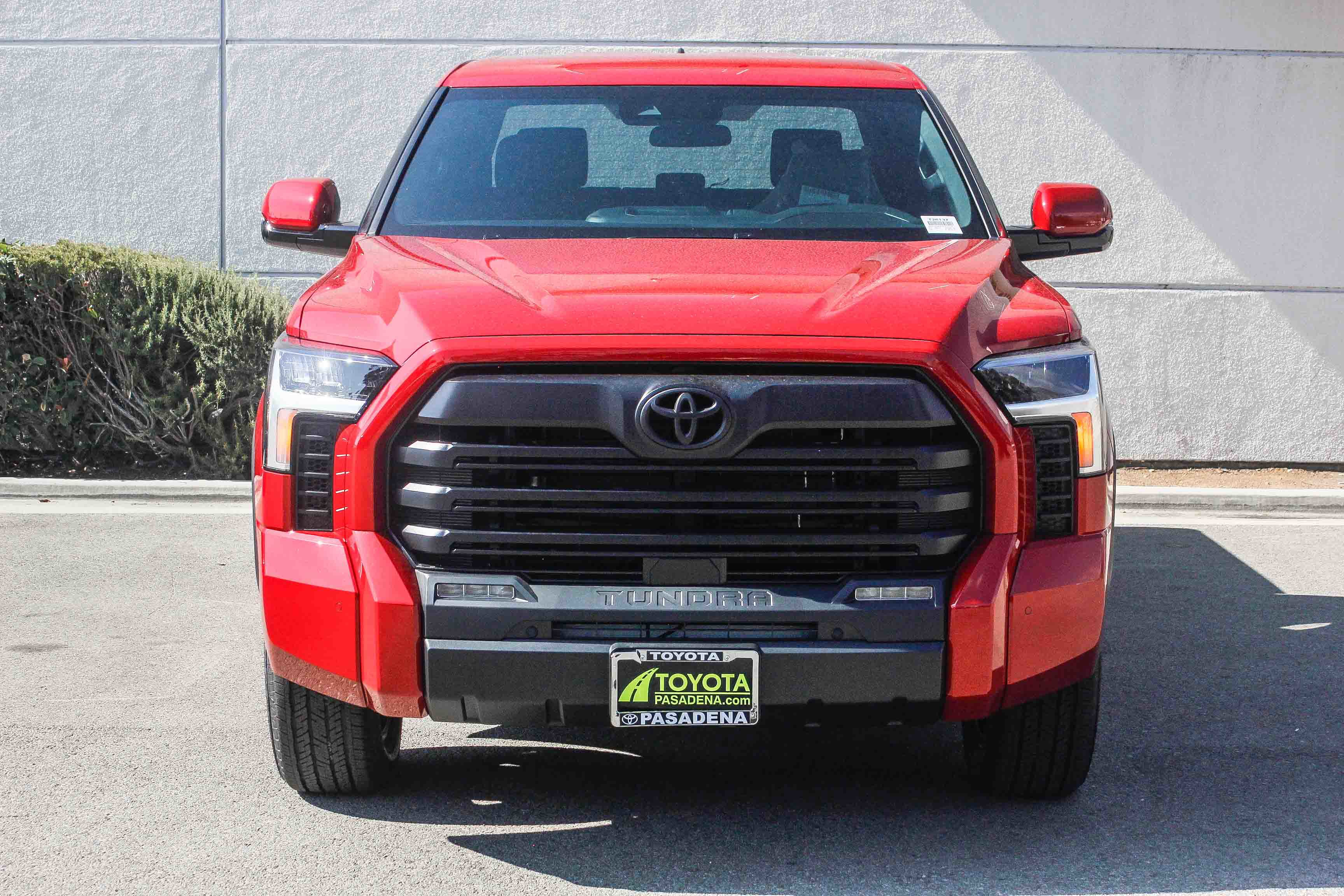 2026 Toyota Tundra SR5 CrewMax photo 2