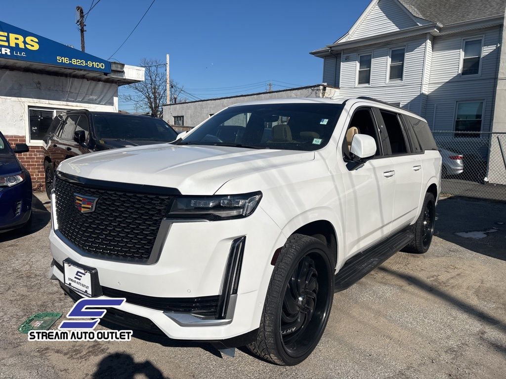 2022 Cadillac Escalade ESV Premium Luxury photo 3