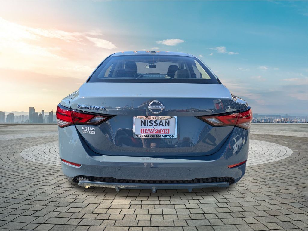 2025 Nissan Sentra SV photo 4