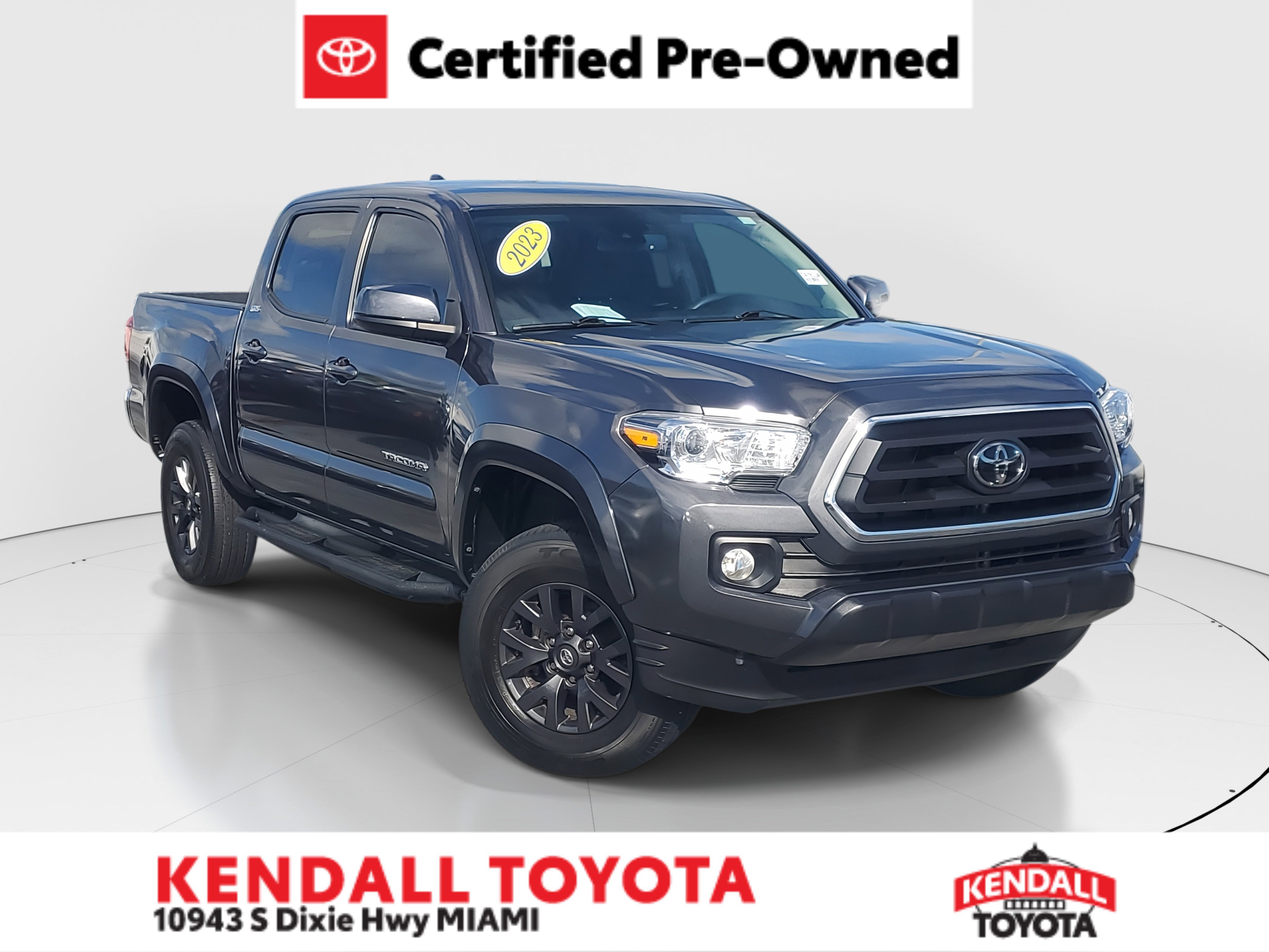 2023 Toyota Tacoma SR5's photo
