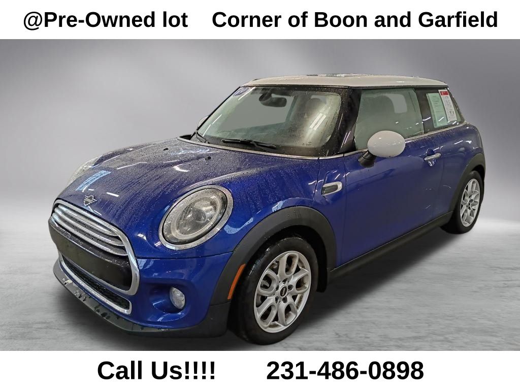 2019 MINI Hardtop 2 Door Base's photo