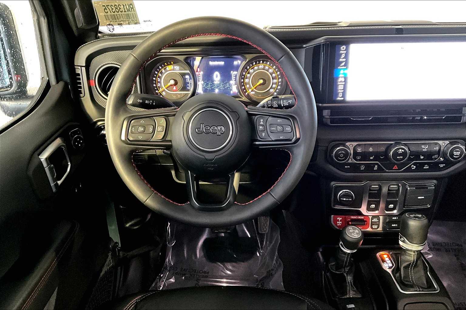 2024 Jeep Wrangler Rubicon X photo 5